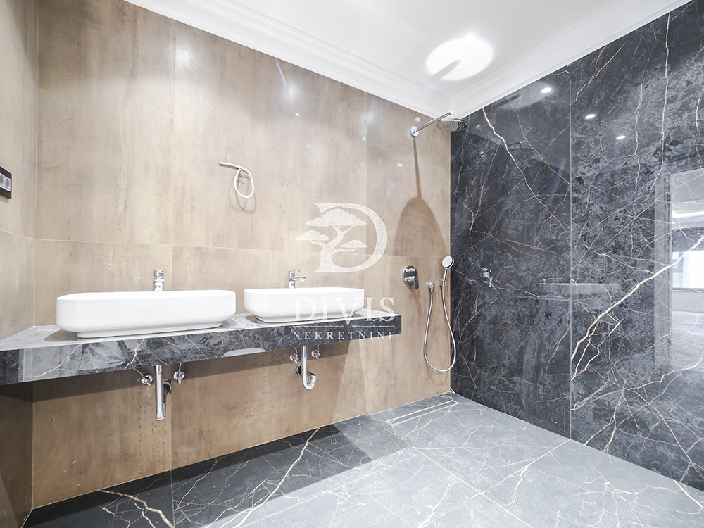 Slika 10 - Stojana Protića, Trosoban stan na prodaju, 189m2, 1.134.000€